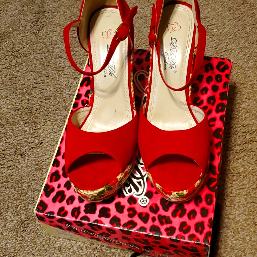 Red shoe